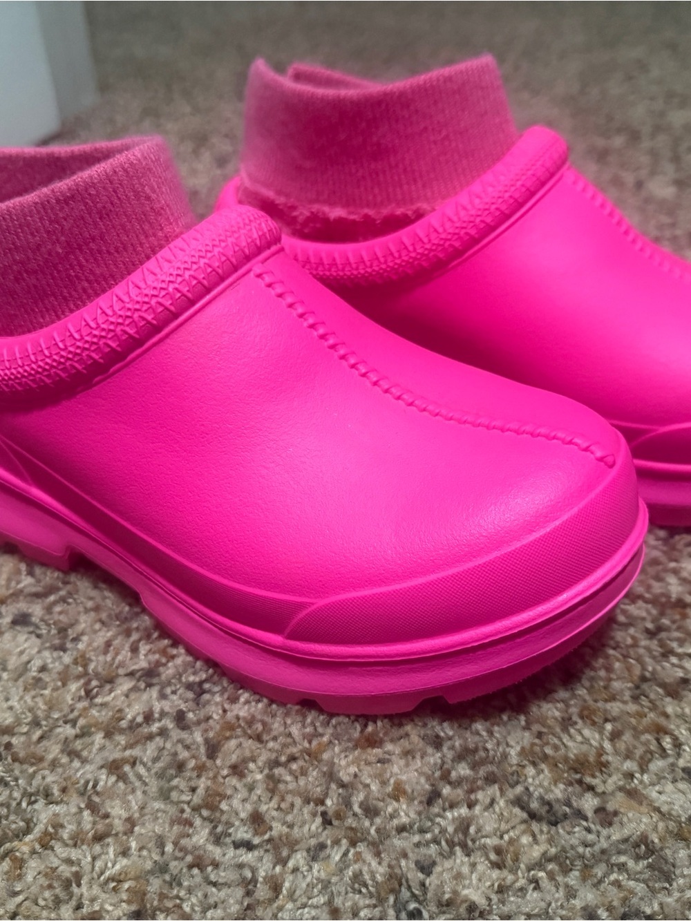 UGG Tasman X, Taffy Pink. Clog/mules. Women’s size 7